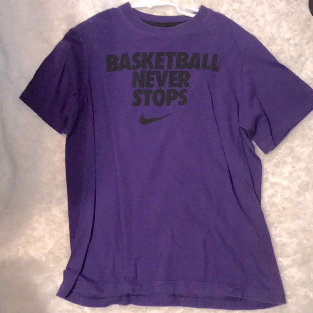 Boys Nike T-shirt
